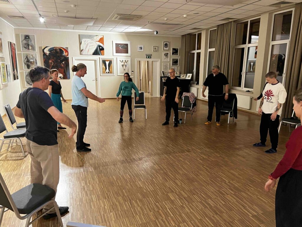 Ćwiczenia na zdrowe stawy Funkcjonalna długowieczność